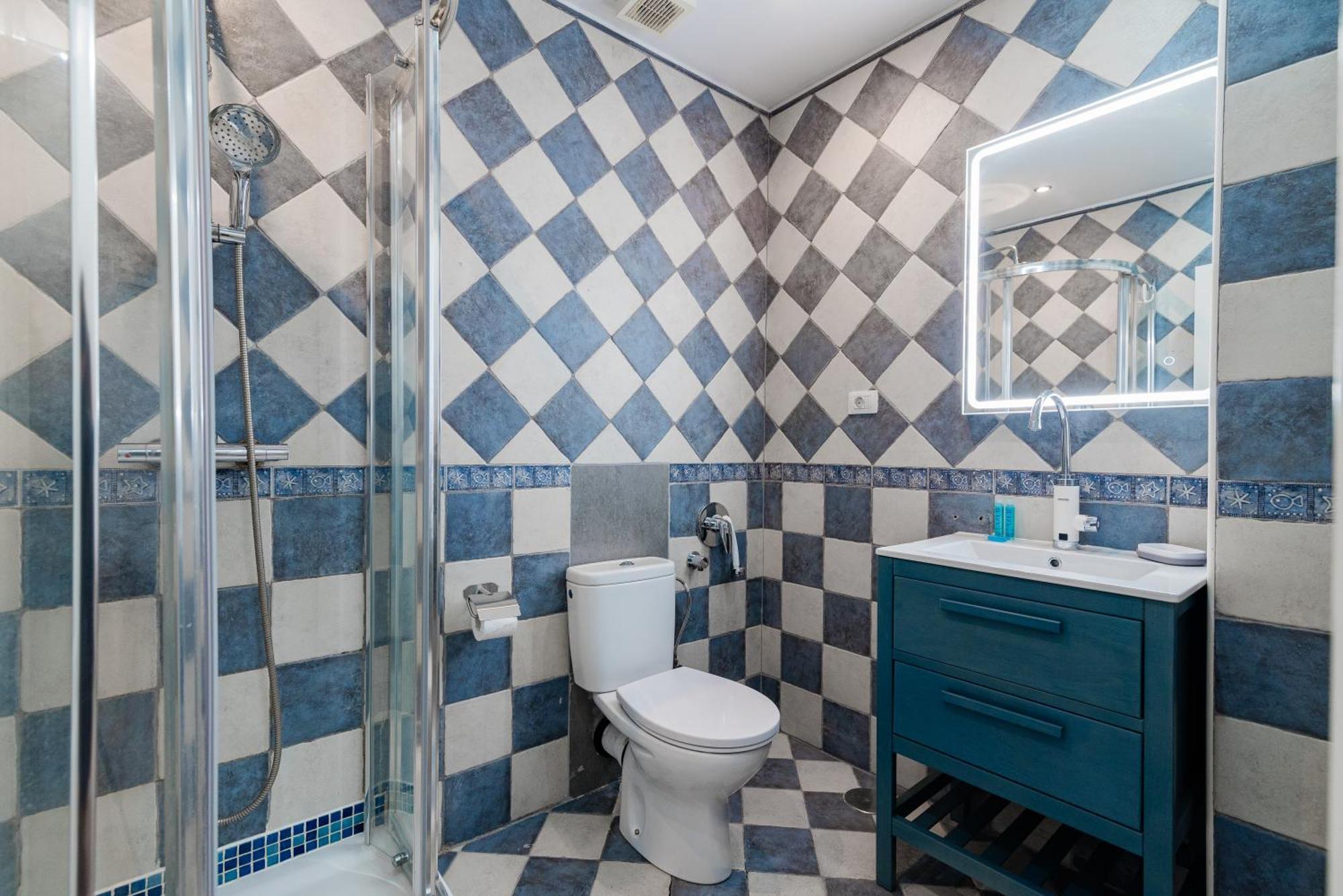 Comfortable 4-Bedroom Villa With Private Gardens Costa Adeje  Luaran gambar
